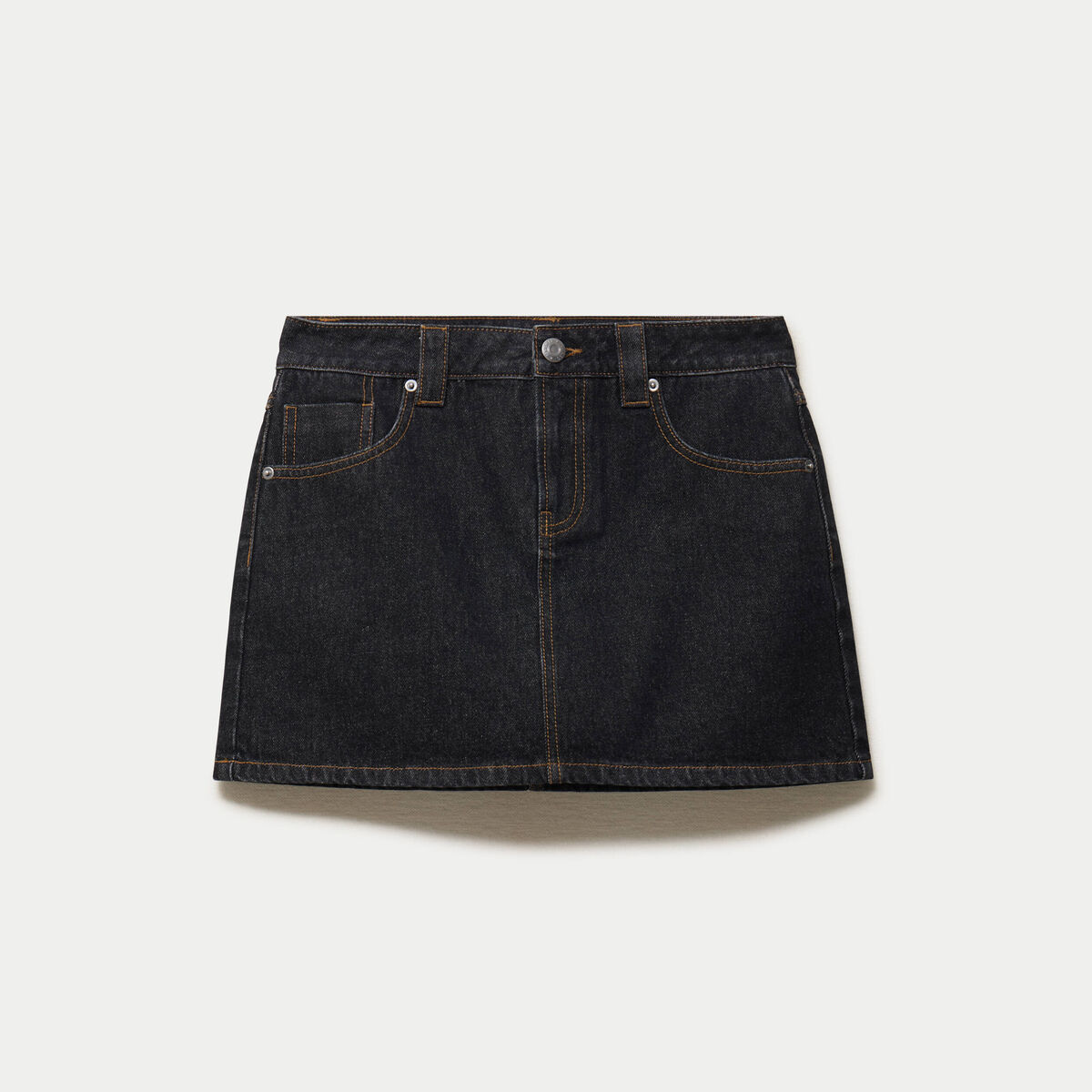 Jupe-short courte en jean denim noir
