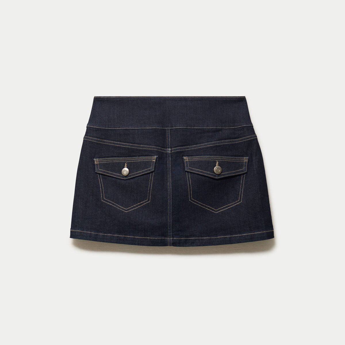 Jupe-short courte en jean denim brut