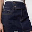 Jupe-short courte en jean denim brut
