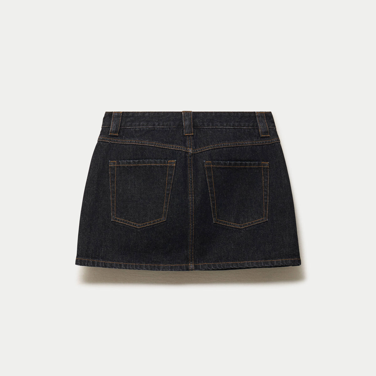 Jupe-short courte en jean denim noir