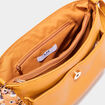 Sac besace détail foulard jaune moutarde femme