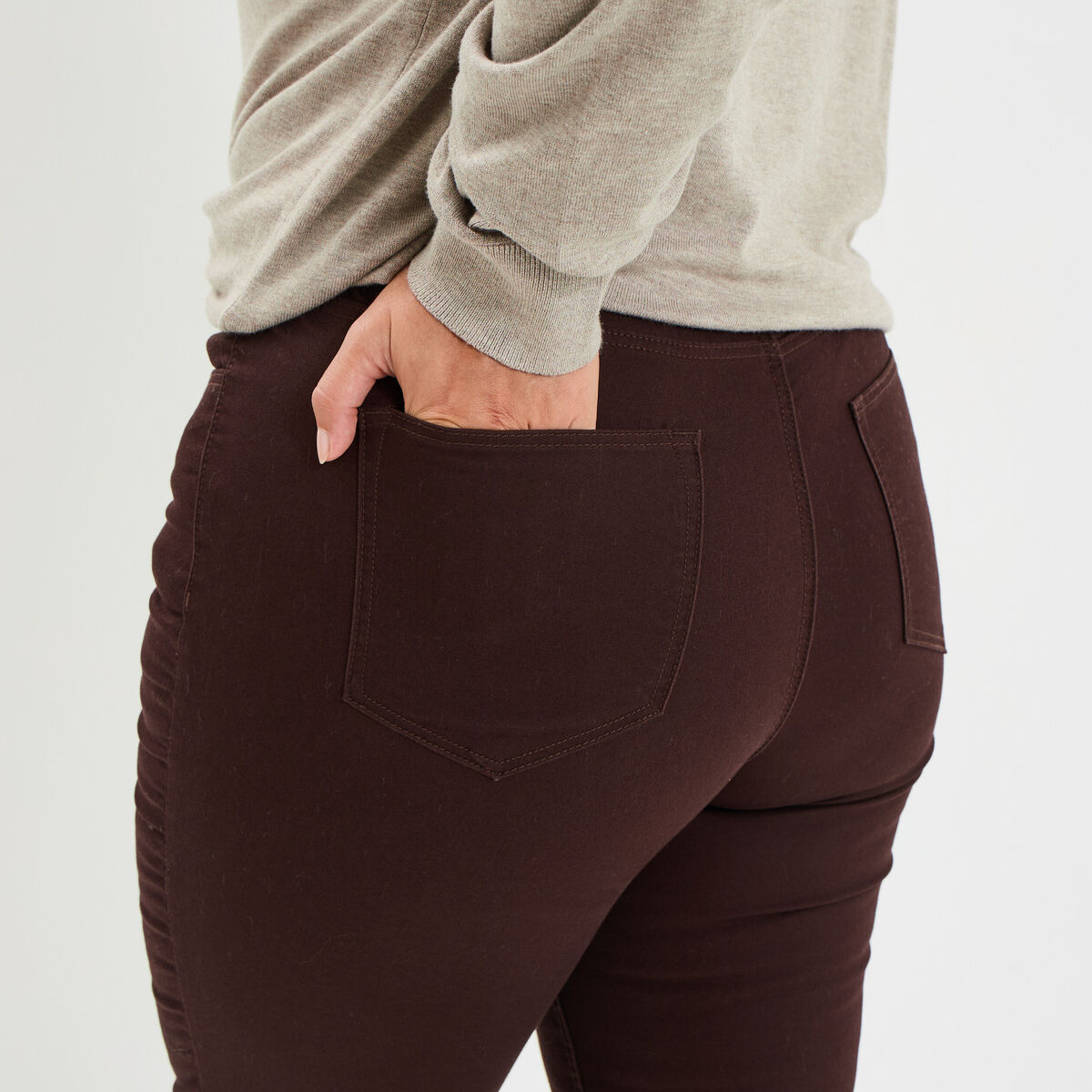 Pantalon straight taille haute Modavista marron foncé femme grande taille