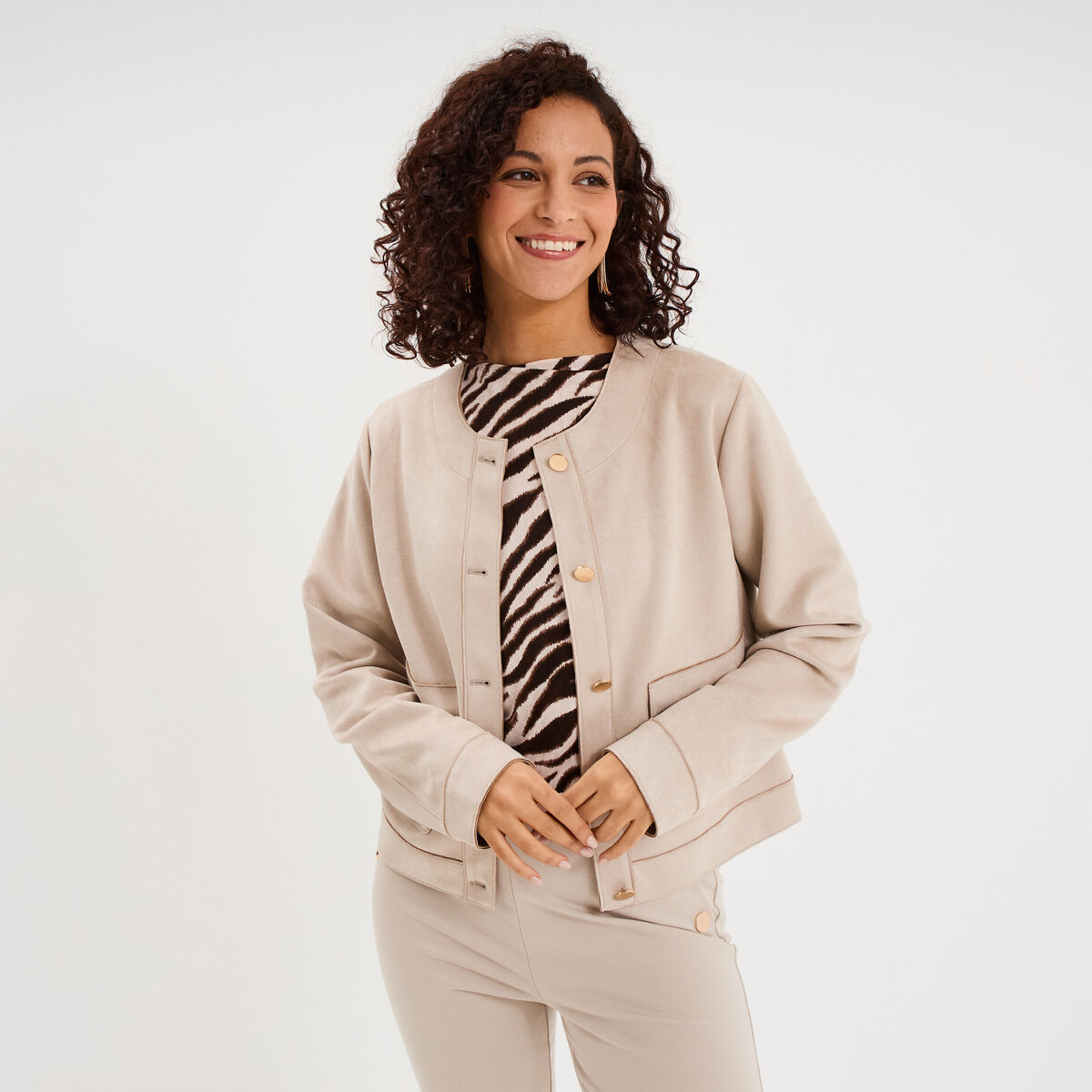 Veste boutonn&eacute;e effet su&eacute;dine beige femme