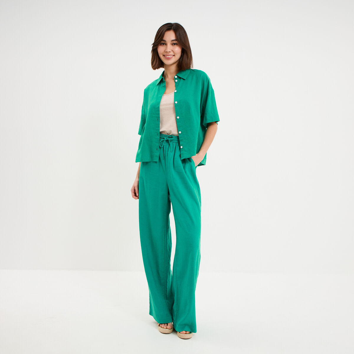 Chemise manches courtes lin m&eacute;lang&eacute; vert canard femme