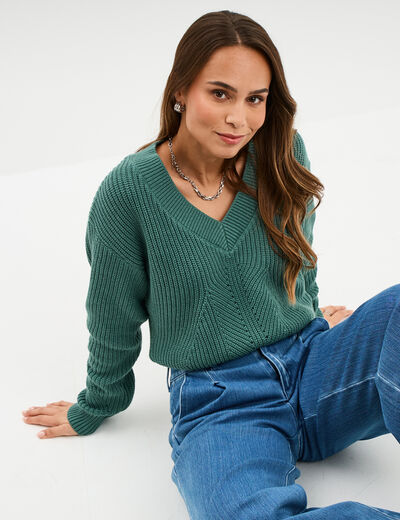 Pull col en V détails ajourés vert foncé femme