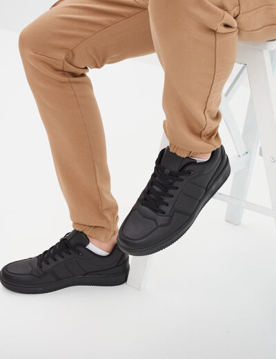 Tennis basses &agrave; lacets noir homme