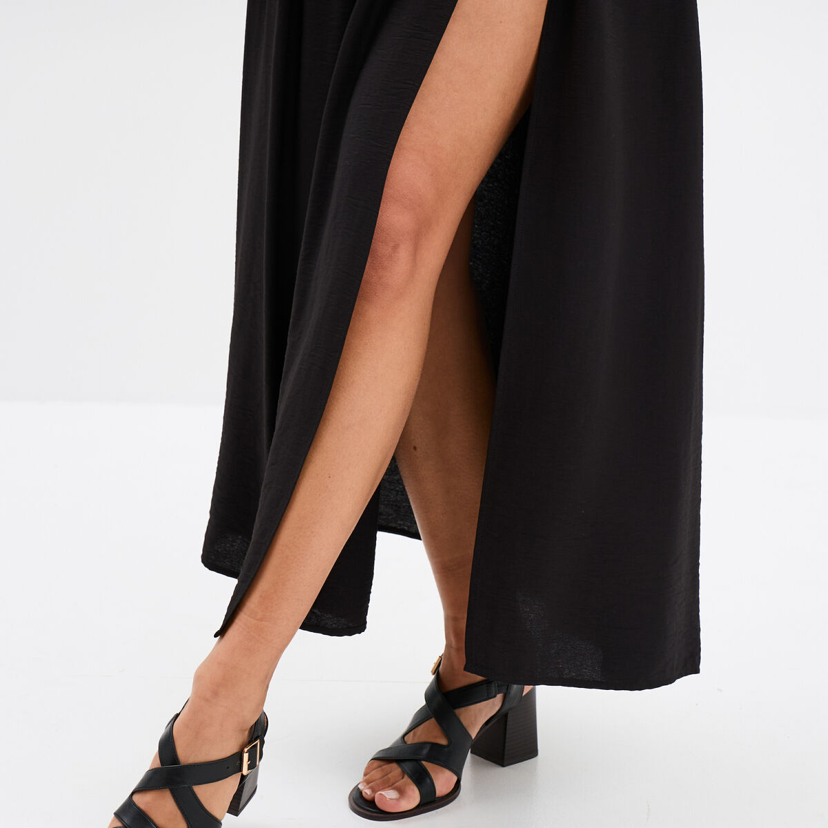 Jupe longue fendue évasée plis creux noir femme