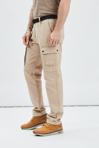 Pantalon cargo regular ceinturé sable homme