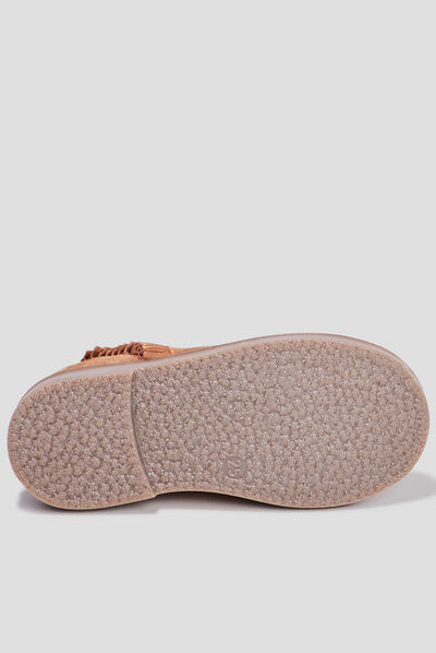 Bottines à volants en cuir camel fille