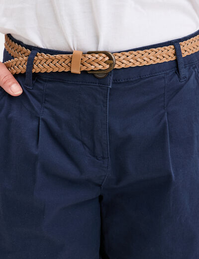 Short chino ceinture tress&eacute;e bleu marine femme