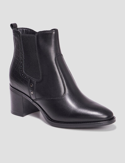 Bottines à talons avec clous en cuir noir femme