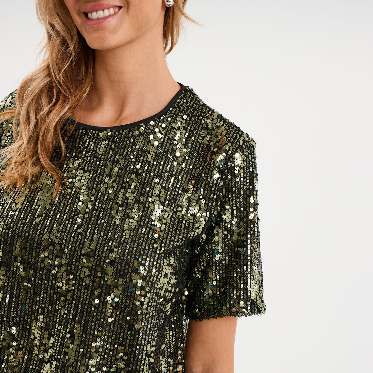 T-shirt &agrave; sequins manches courtes droit vert olive femme