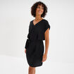 Robe effet gaufré manches courtes noir femme