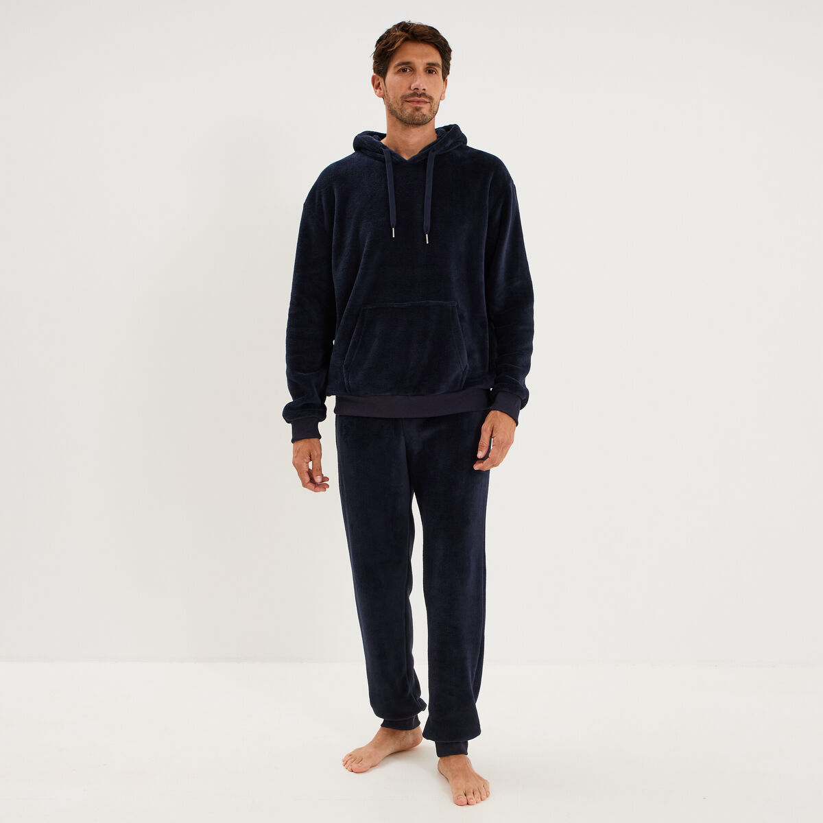 Ensemble pyjama velours avec sweat bleu fonc&eacute; homme