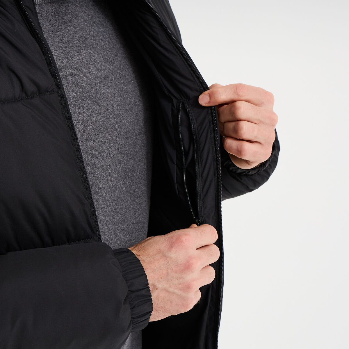 Doudoune d&eacute;perlante &agrave; capuche amovible noir homme