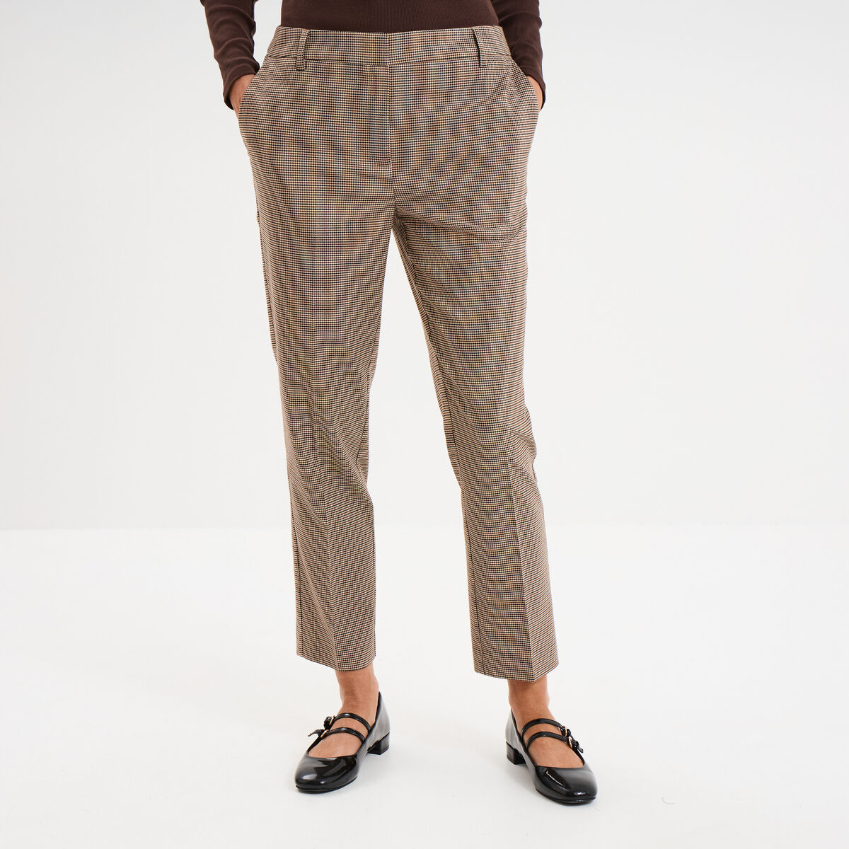 Pantalon droit taille haute à pinces marron femme