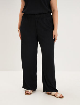 Pantalon effet gaufr&eacute; fluide noir femme grande taille