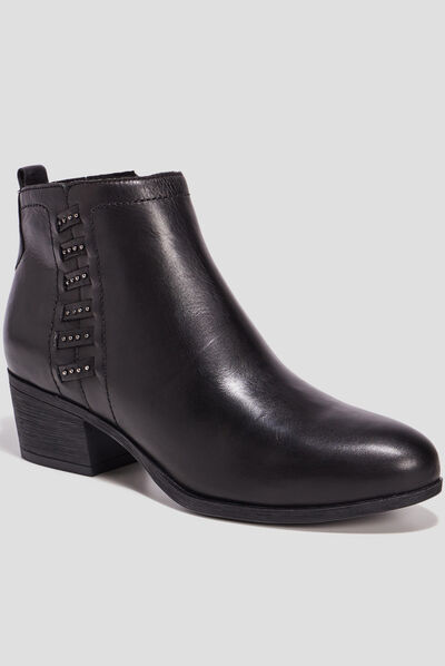 Bottines à talons en cuir noir femme