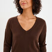 Pull col en V manches longues marron fonc&eacute; femme