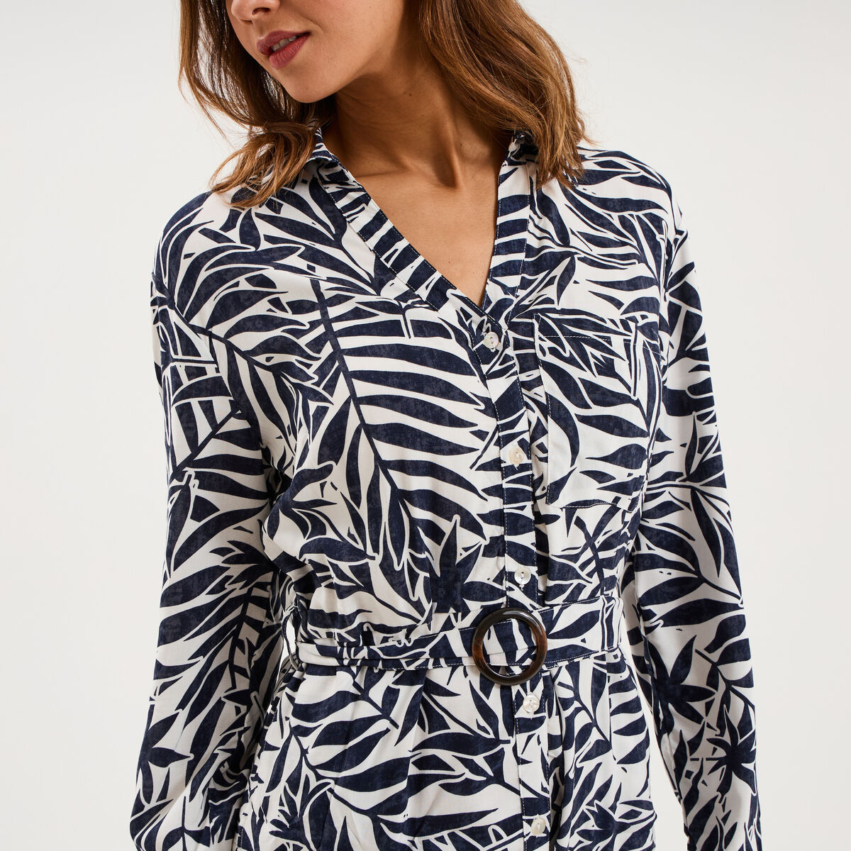 Robe chemise longue ceintur&eacute;e ecru femme