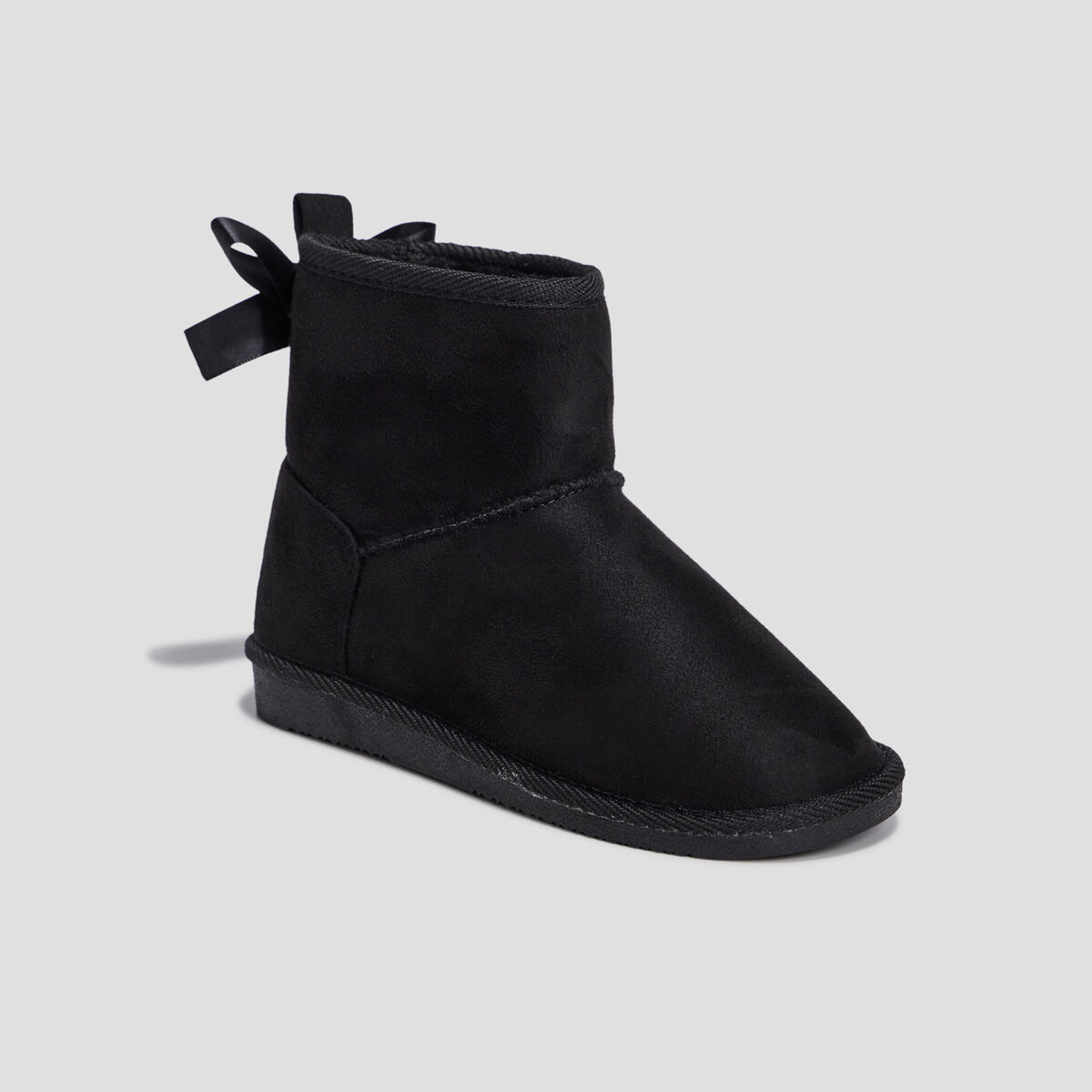 Bottines fourr&eacute;es noeud effet satin noir fille