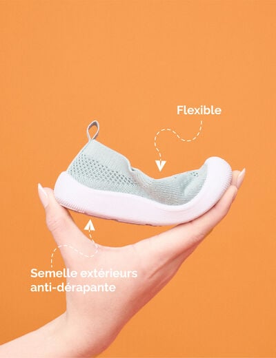 Baskets bout renforc&eacute; &agrave; semelle souple vert olive b&eacute;b&eacute; gar&ccedil;on