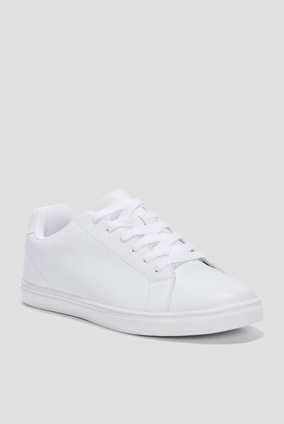 Baskets plates blanc homme