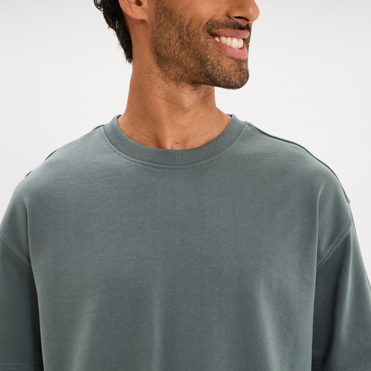 T-shirt col rond droit relax fit vert kaki homme