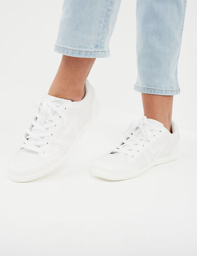 Tennis basses &agrave; lacets blanc femme