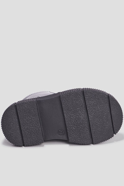 Bottines vernies à lacets Liberto noir bébé fille