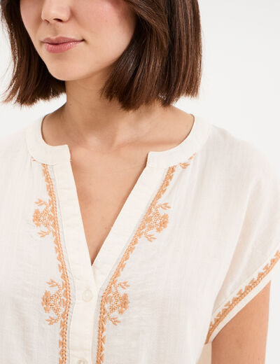 Blouse brod&eacute;e manches courtes ecru femme