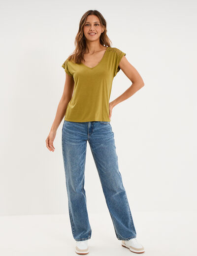T-shirt col en V ajour&eacute; &eacute;paules et dos vert olive femme