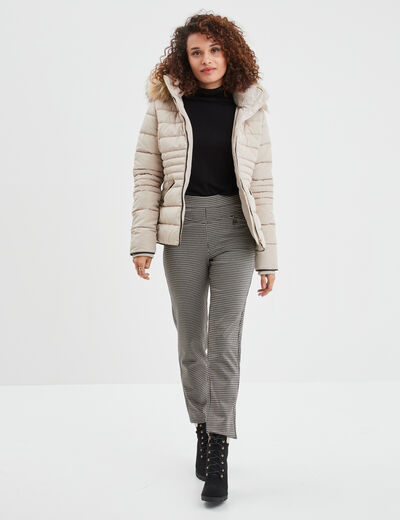 Doudoune courte cintrée à capuche beige femme
