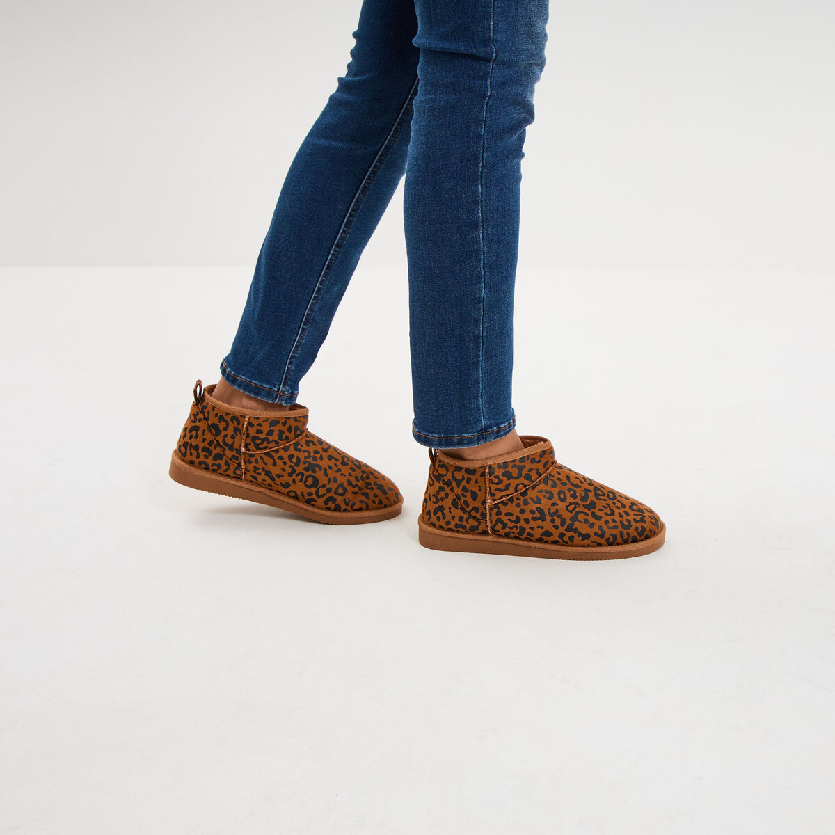 Bottines fourr&eacute;es multicolore femme