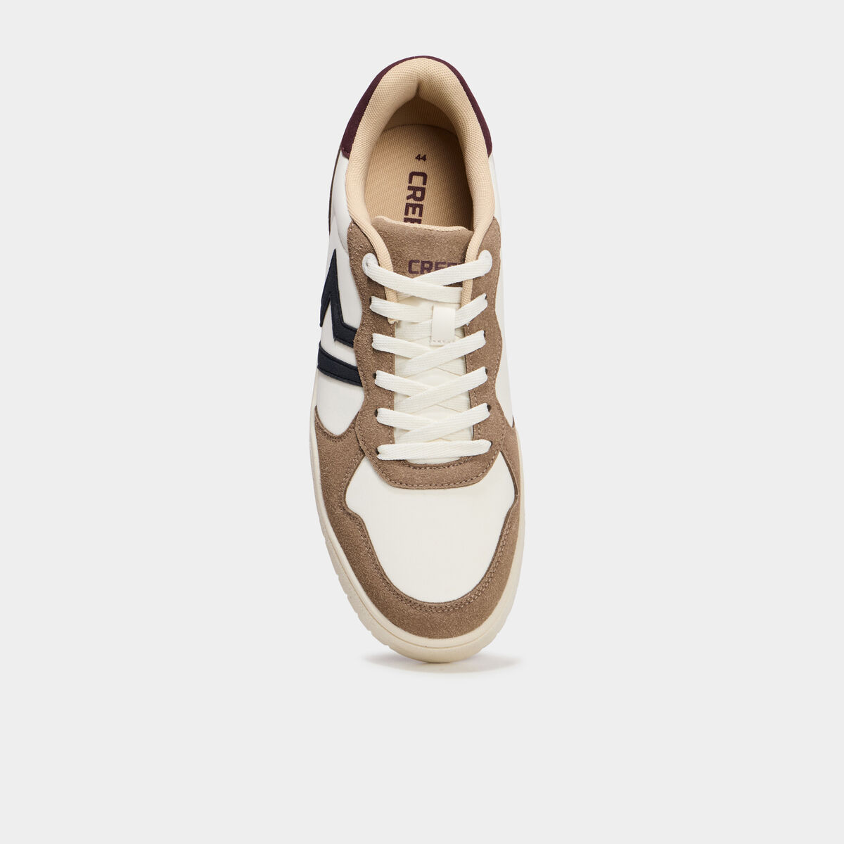 Baskets &agrave; lacets avec semelle &eacute;paisse gris homme
