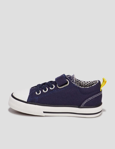 Tennis en toile &agrave; lacets bout renforc&eacute; bleu marine gar&ccedil;on