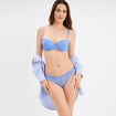 Tanga en dentelle bleu lavande femme