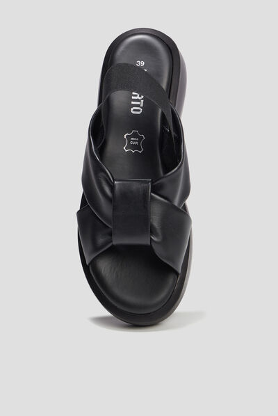 Sandales compensées plis Liberto noir femme
