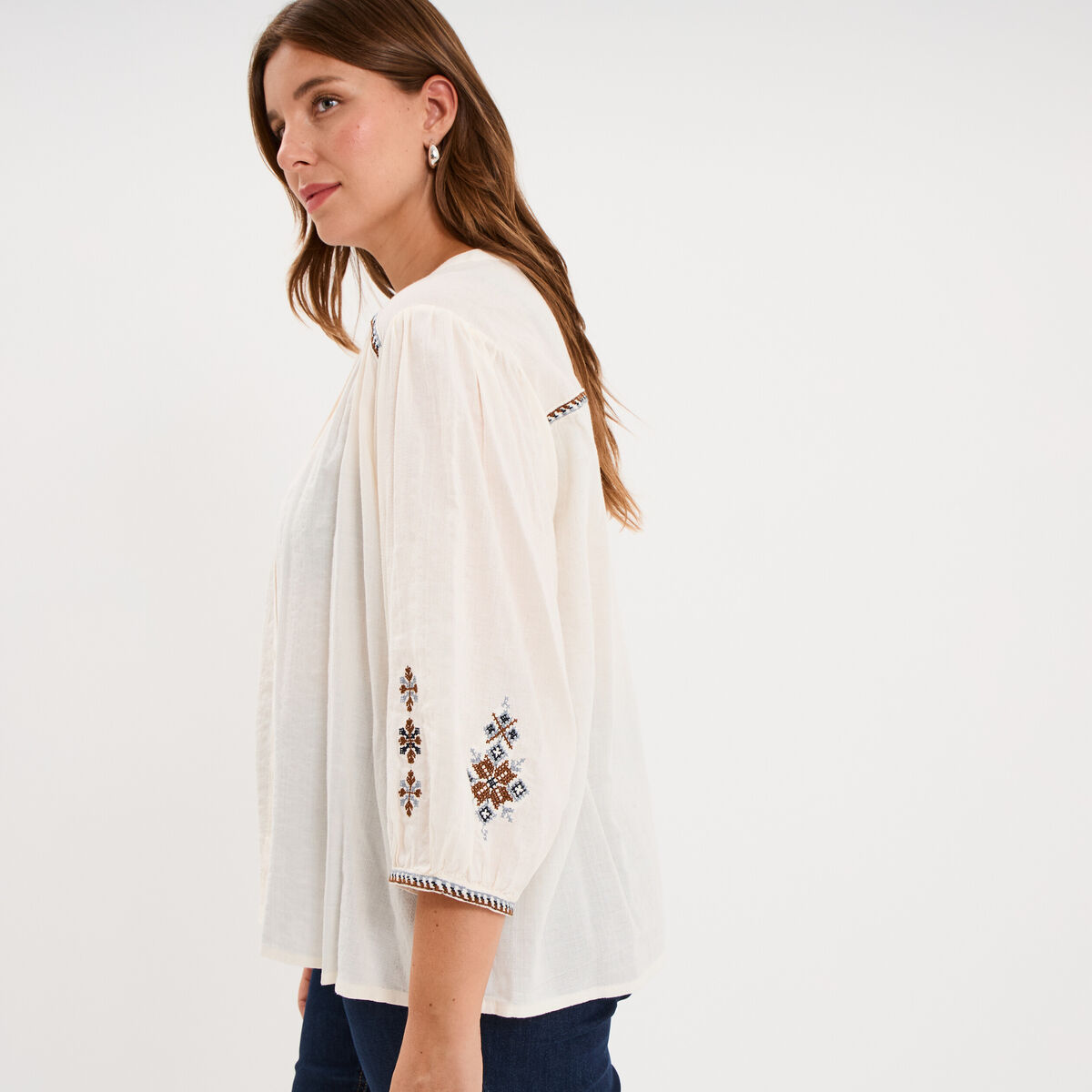Blouse brod&eacute;e manches bouffantes 3/4 ecru femme grande taille