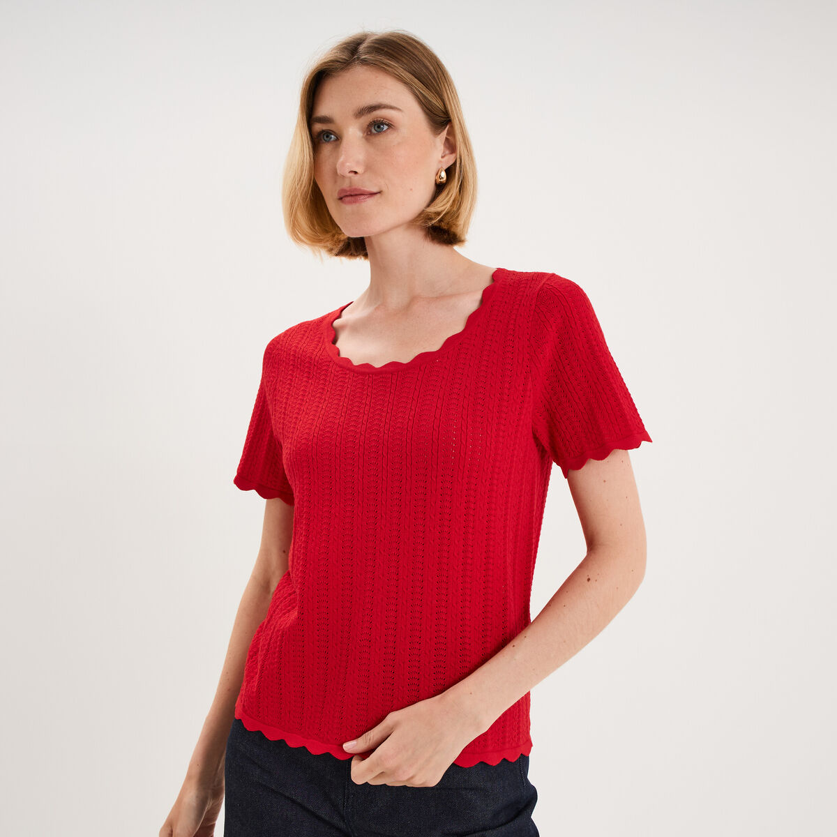 Pull col rond textur&eacute; manches courtes rouge femme