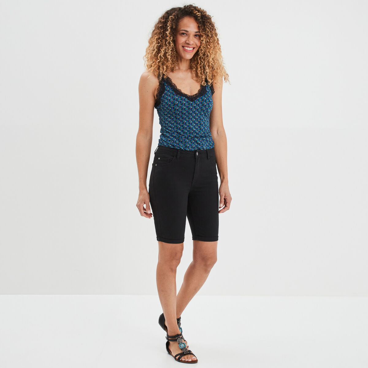 Bermuda slim 5 poches noir femme