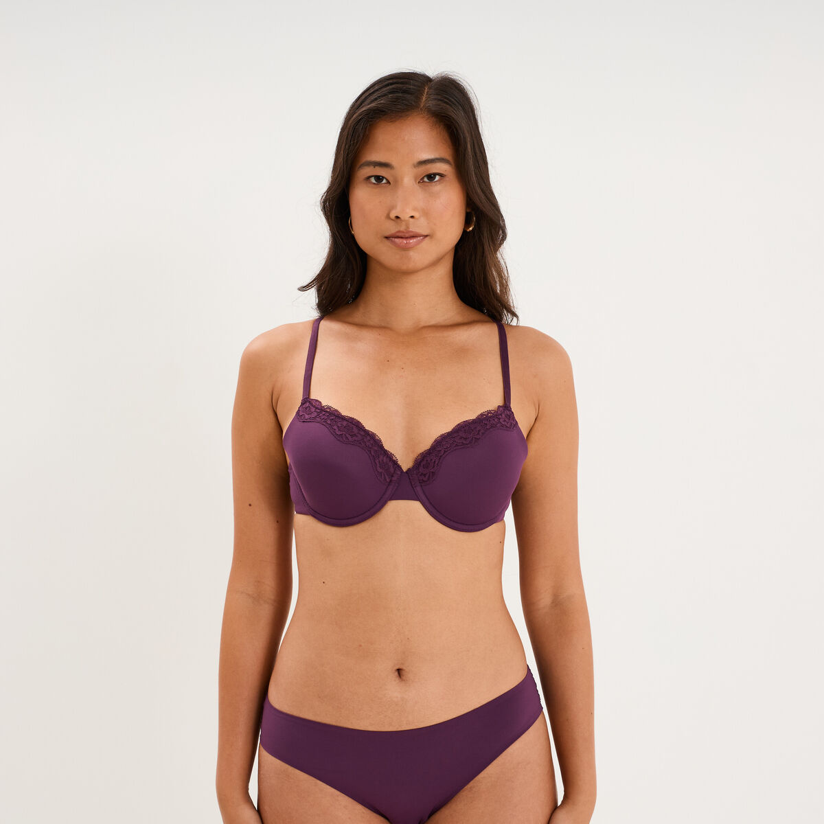 Soutien-gorge embo&icirc;tant padd&eacute; dentelle prune femme