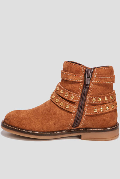 Bottines avec clous en cuir camel fille