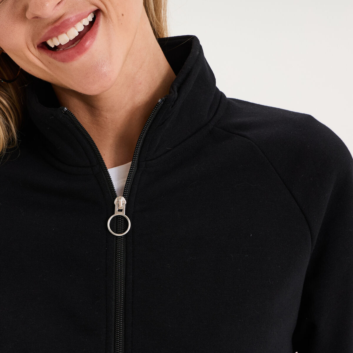 Sweat zipp&eacute; molleton col montant noir femme