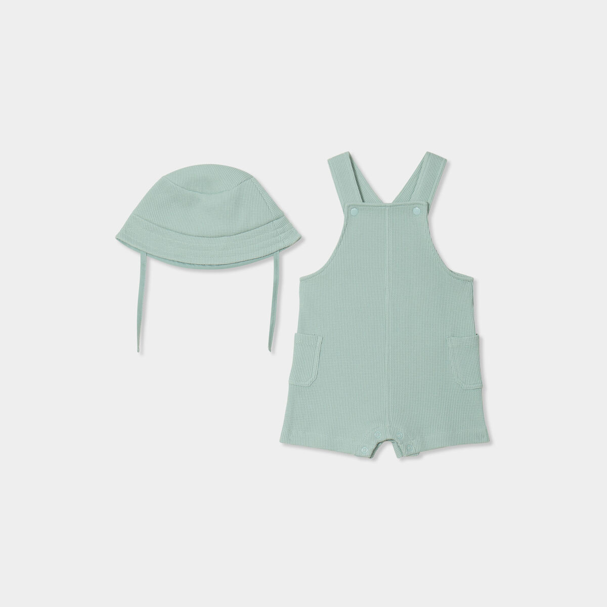 Ensemble salopette maille et bob coton vert clair b&eacute;b&eacute;