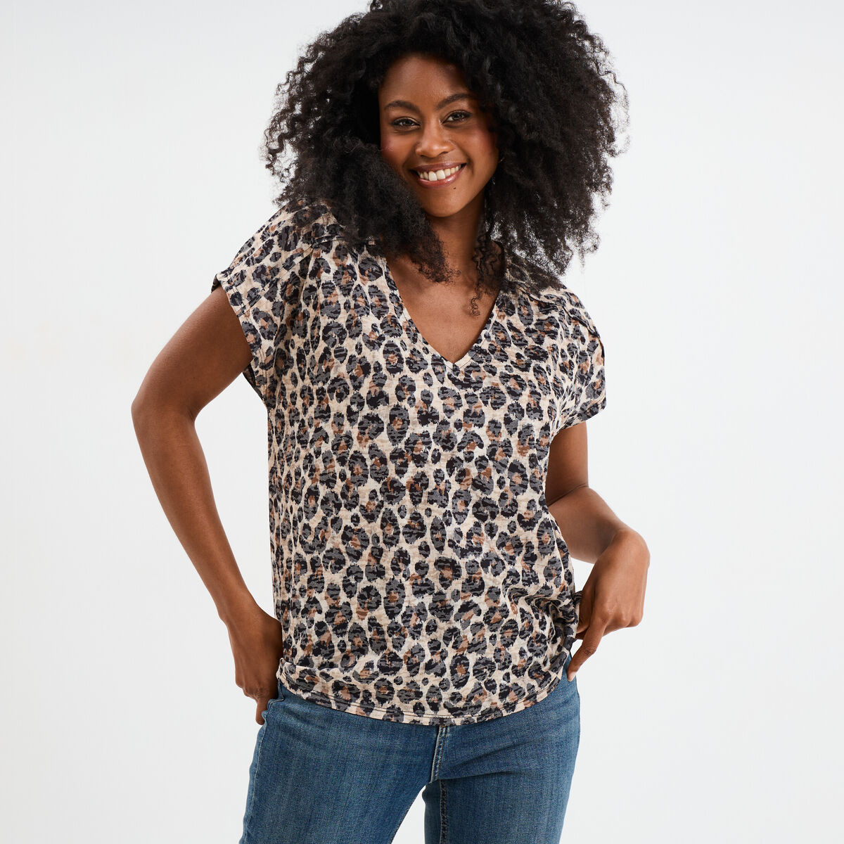 T-shirt col en V manches courtes beige femme