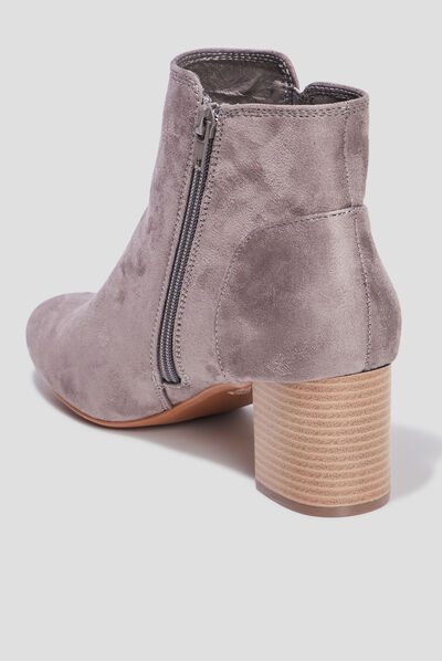 Bottines suédines à talons gris femme