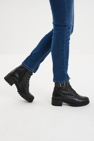 Boots crant&eacute;es &agrave; lacets en cuir noir femme