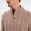 Pull col montant boutonn&eacute; et torsades taupe homme