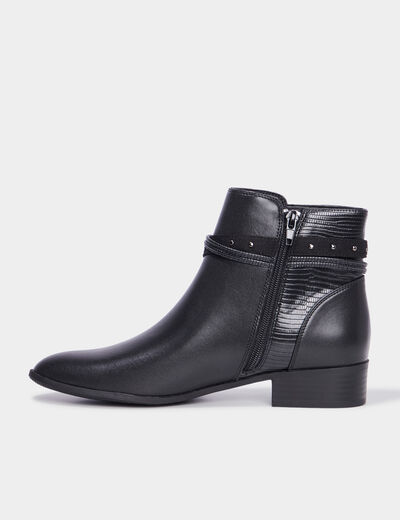 Bottines à talons plats détails cloutés noir femme